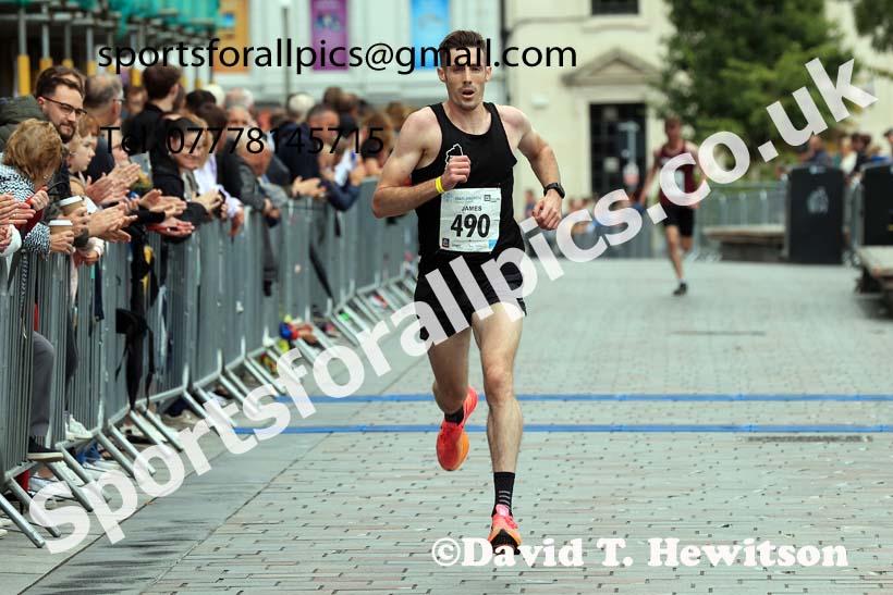 Darlington 10k, 2024 Darlington 10k and Junior 3k Road Race.  Photo: David T. Hewitson/Sports for All Pics